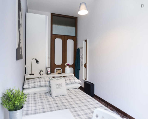 Tasteful single bedroom in the centre of Bologna - Gallery - 25
