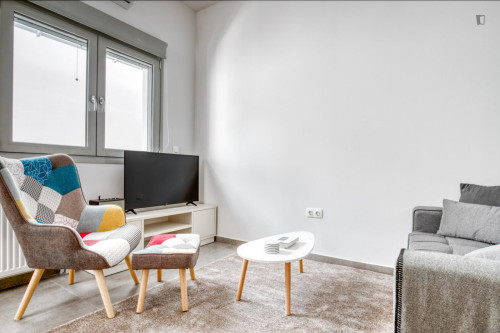 1-Bedroom apartment with a patio, in Neo Pagkrati - Gallery - 7