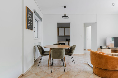 Attractive 1-bedroom apartment in Chalandri - Gallery - 9