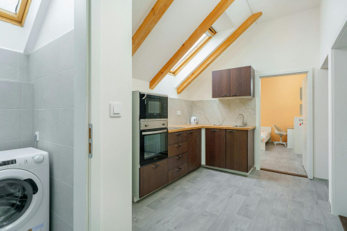 Kolčavka, Hlavní město Praha - Gallery - 5