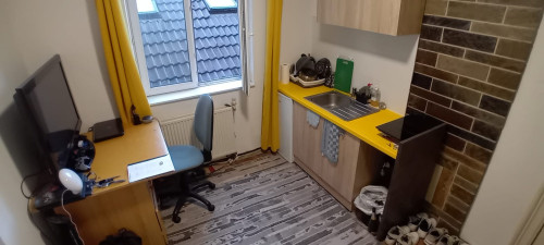Chaussée de Mons, Anderlecht