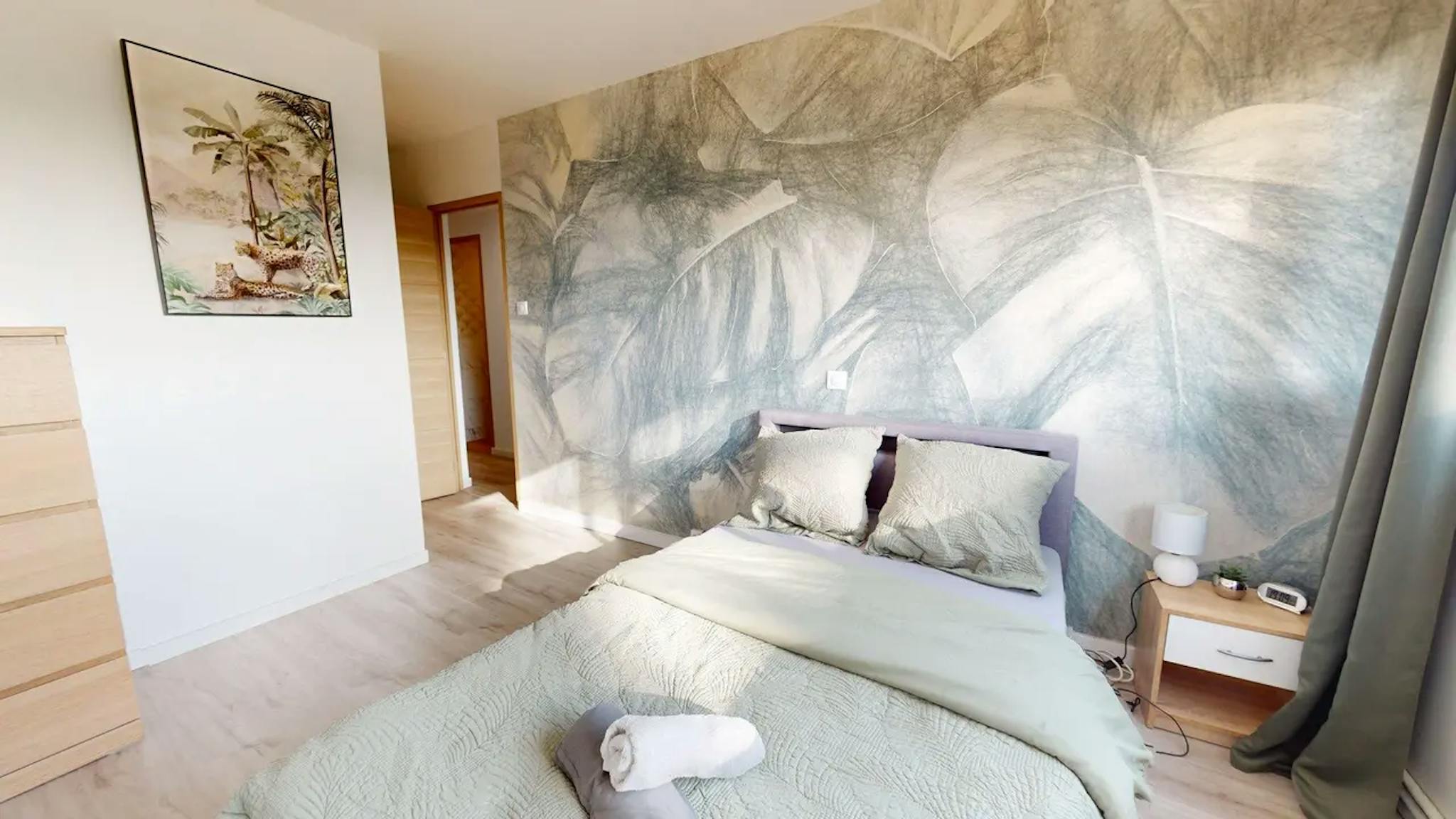 Private Room - 1