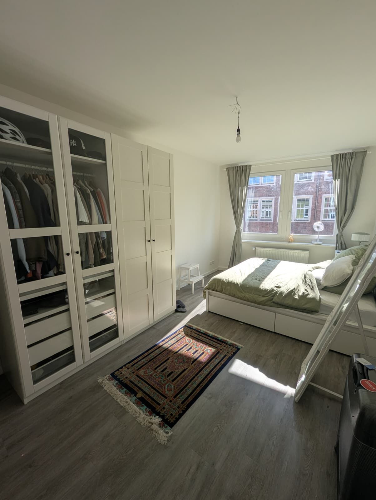 Wonderful & Neat Loft - 11