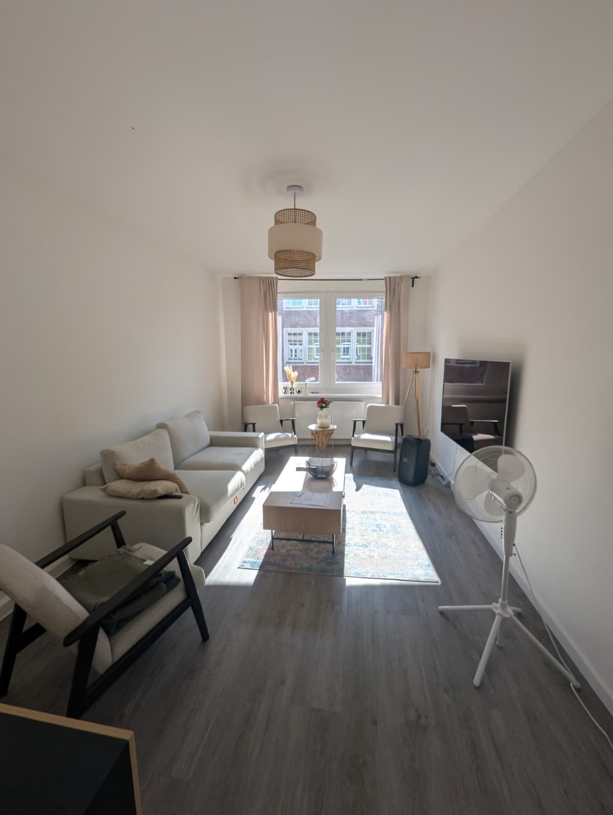 Wonderful & Neat Loft - 3