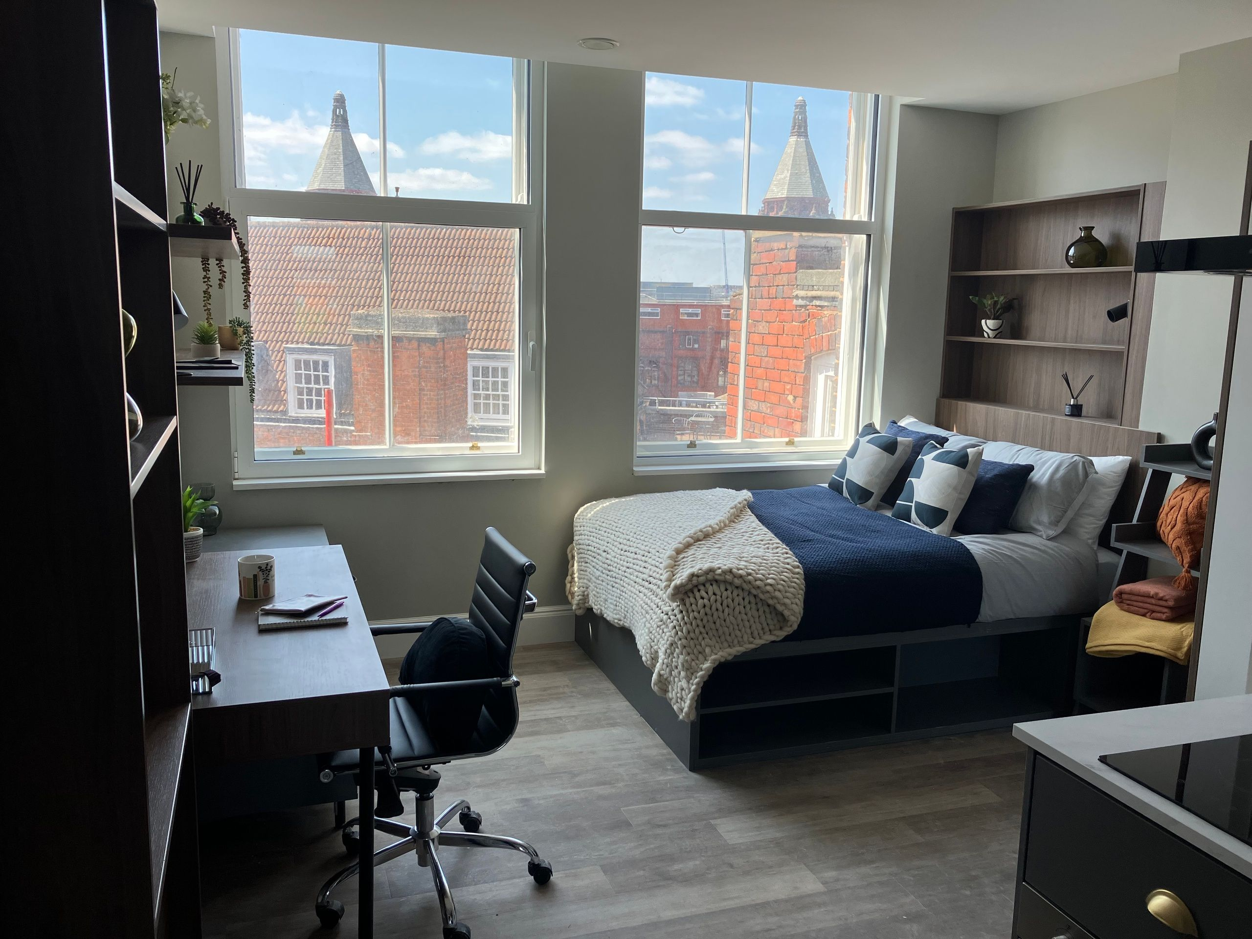 Bronze Studio - 1