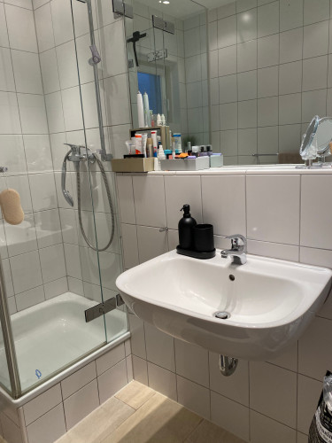 Lovely furnished house in the center of Kaiserswerth within walking distance to ISD