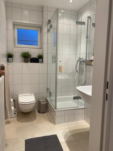 Lovely furnished house in the center of Kaiserswerth within walking distance to ISD