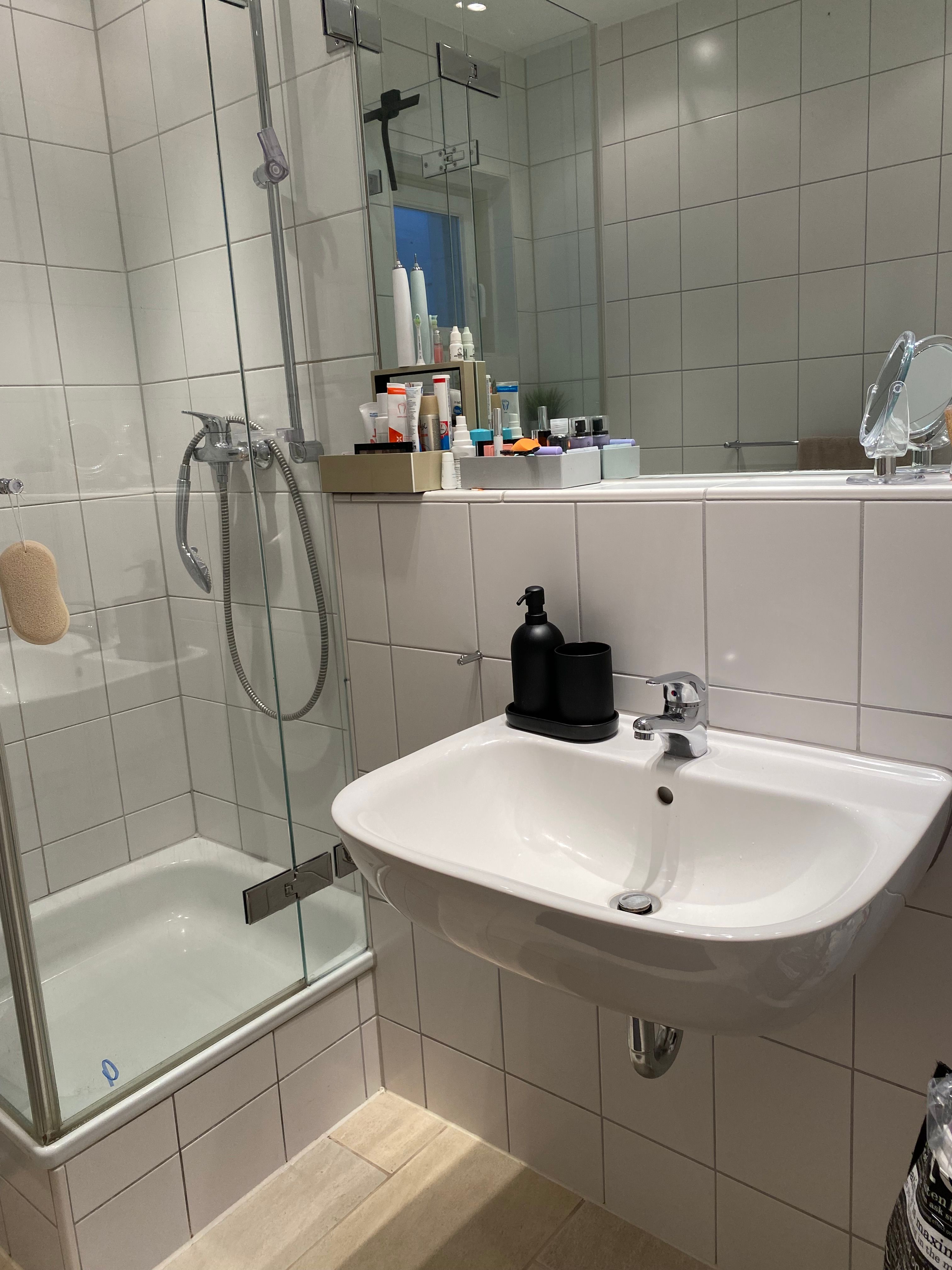 Lovely Furnished House In The Center Of Kaiserswerth Within Walking Distance To ISD - 16