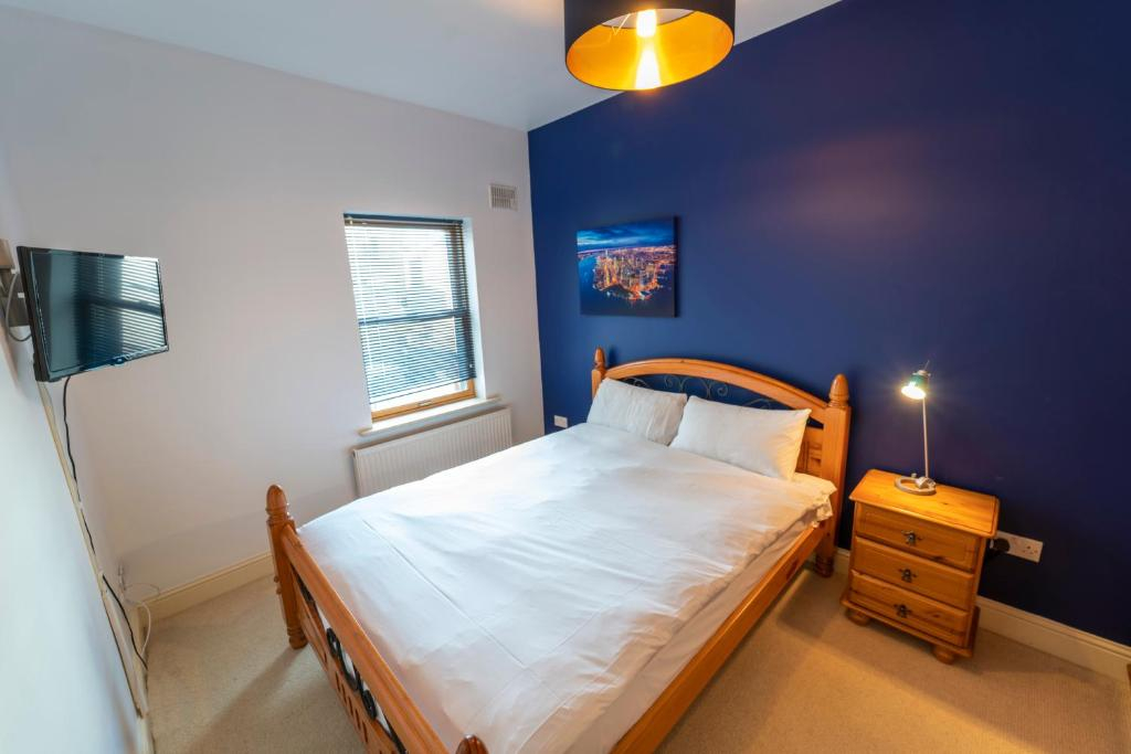 Double Bed (Ensuite) - 16