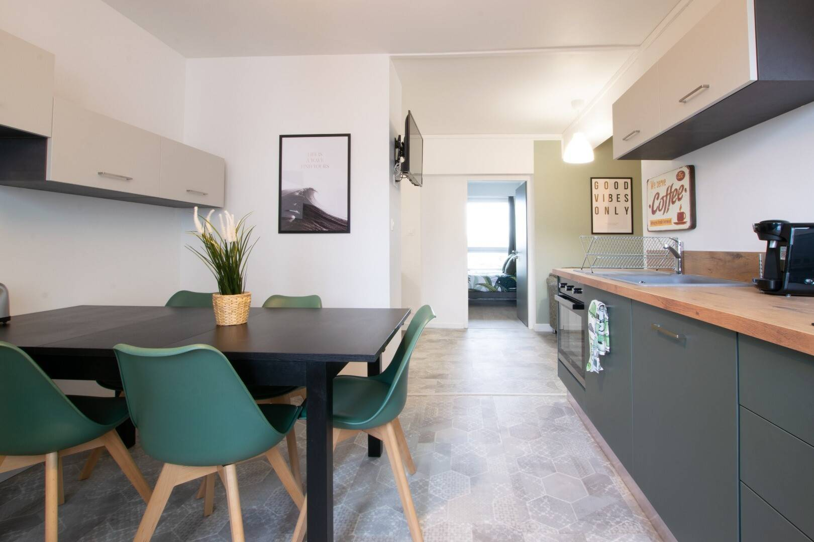 110m² Private room in a flatshare for 5 people