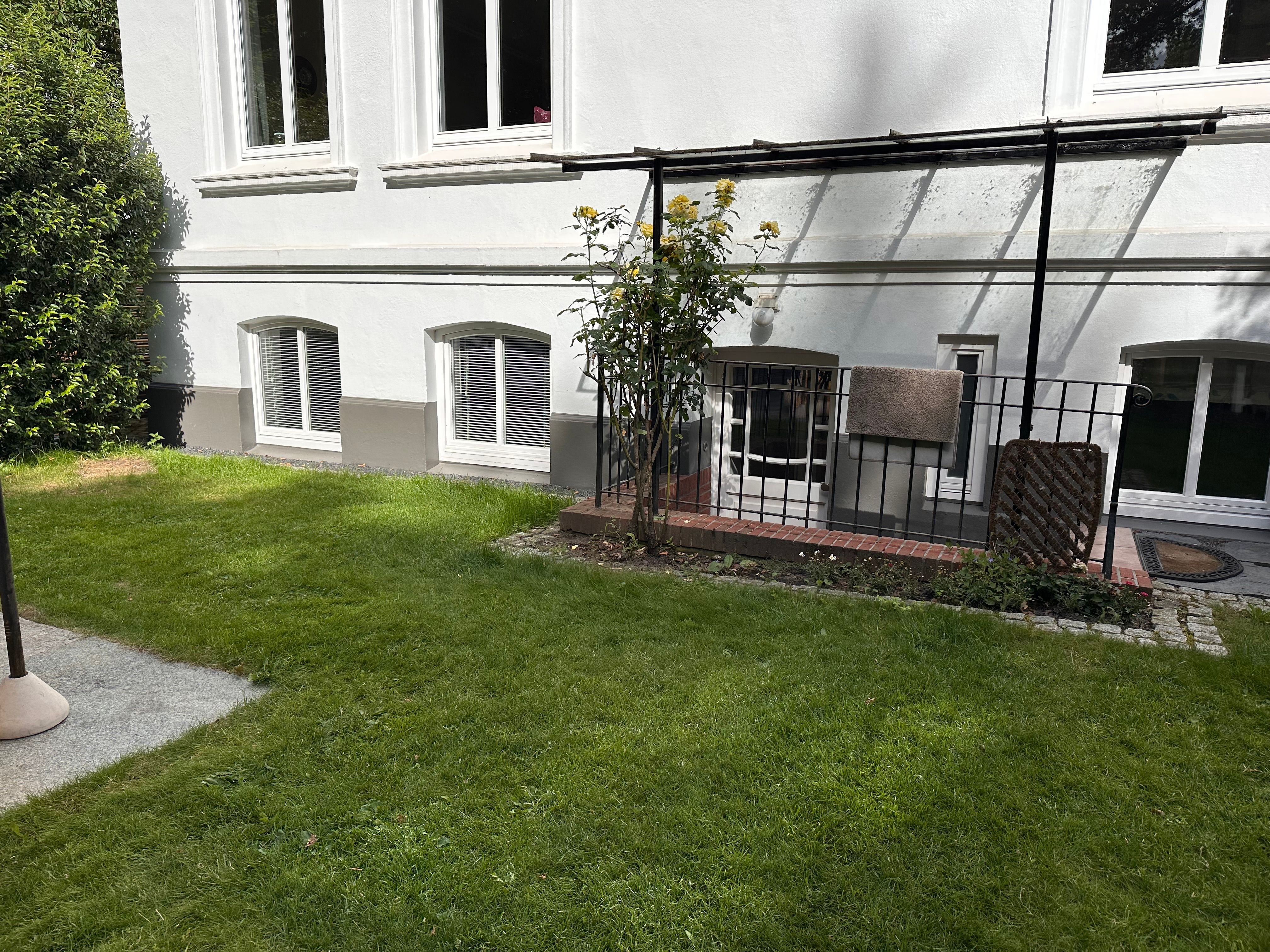 Fully Renovated Annex Apartment In A City Villa From 1893 – 55 Sqm With Garden View - 2