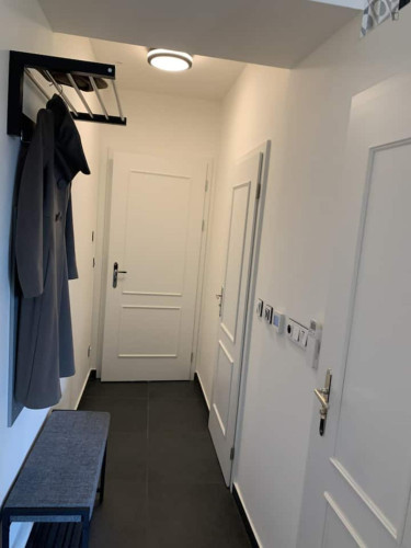 Charming studio near the University of Economics and Business - Gallery - 13
