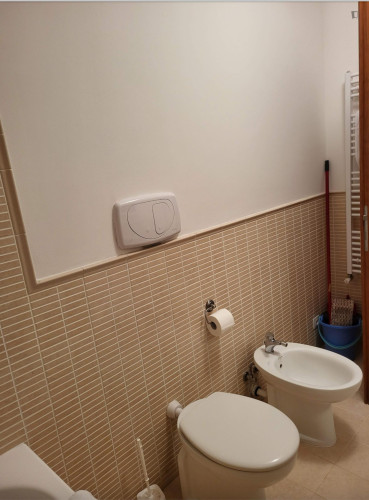Welcoming 1-bedroom flat near the University of Economics and Business - Gallery - 7