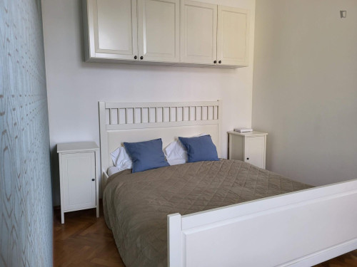 Welcoming 1-bedroom flat near the University of Economics and Business - Gallery - 13