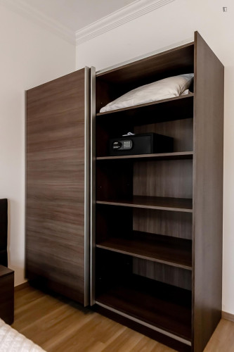 Cozy studio near the University of Economics and Business - Gallery - 16
