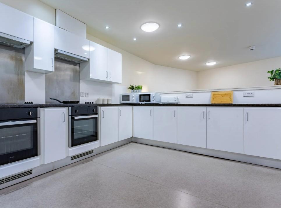 Standard Ensuite - 3