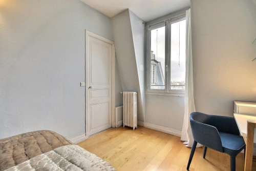 Rue des Martyrs, Paris - Gallery - 9