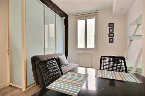 Rue Vieille du Temple, Paris - Gallery - 6
