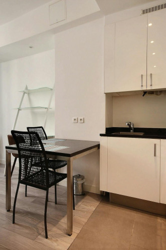 Rue Vieille du Temple, Paris - Gallery - 10