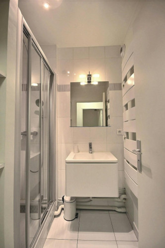 Rue de Tocqueville, Paris - Gallery - 9