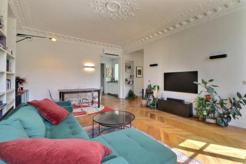 Rue d'Hauteville, Paris - Gallery - 9
