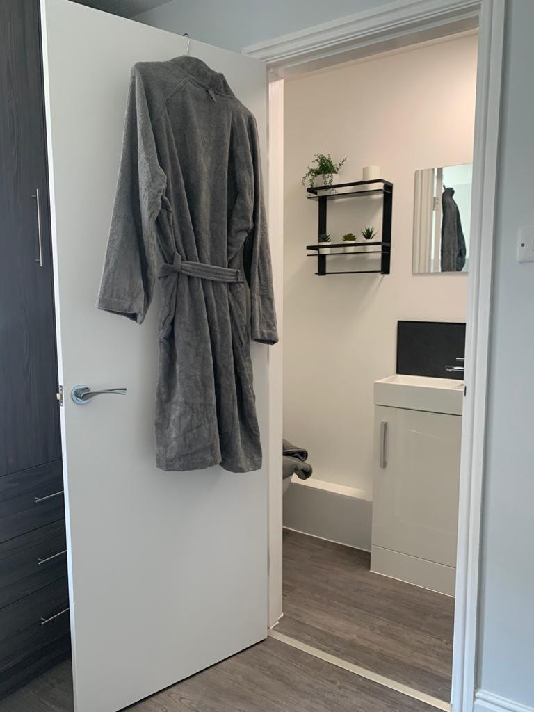  En-Suite  -  Welton Road  - Gallery -  2