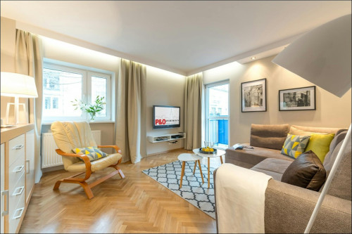 ulica Chmielna, Warsaw