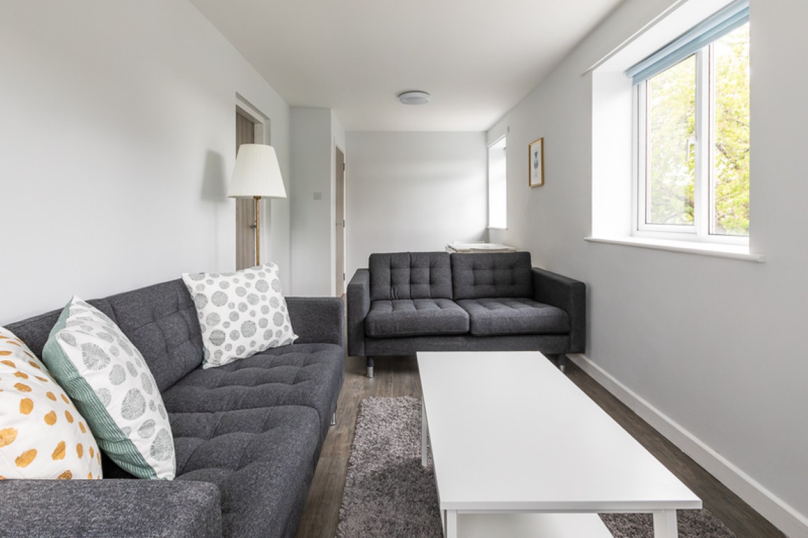 Three Bed Flat - Hyde Park Road - Gallery - 2