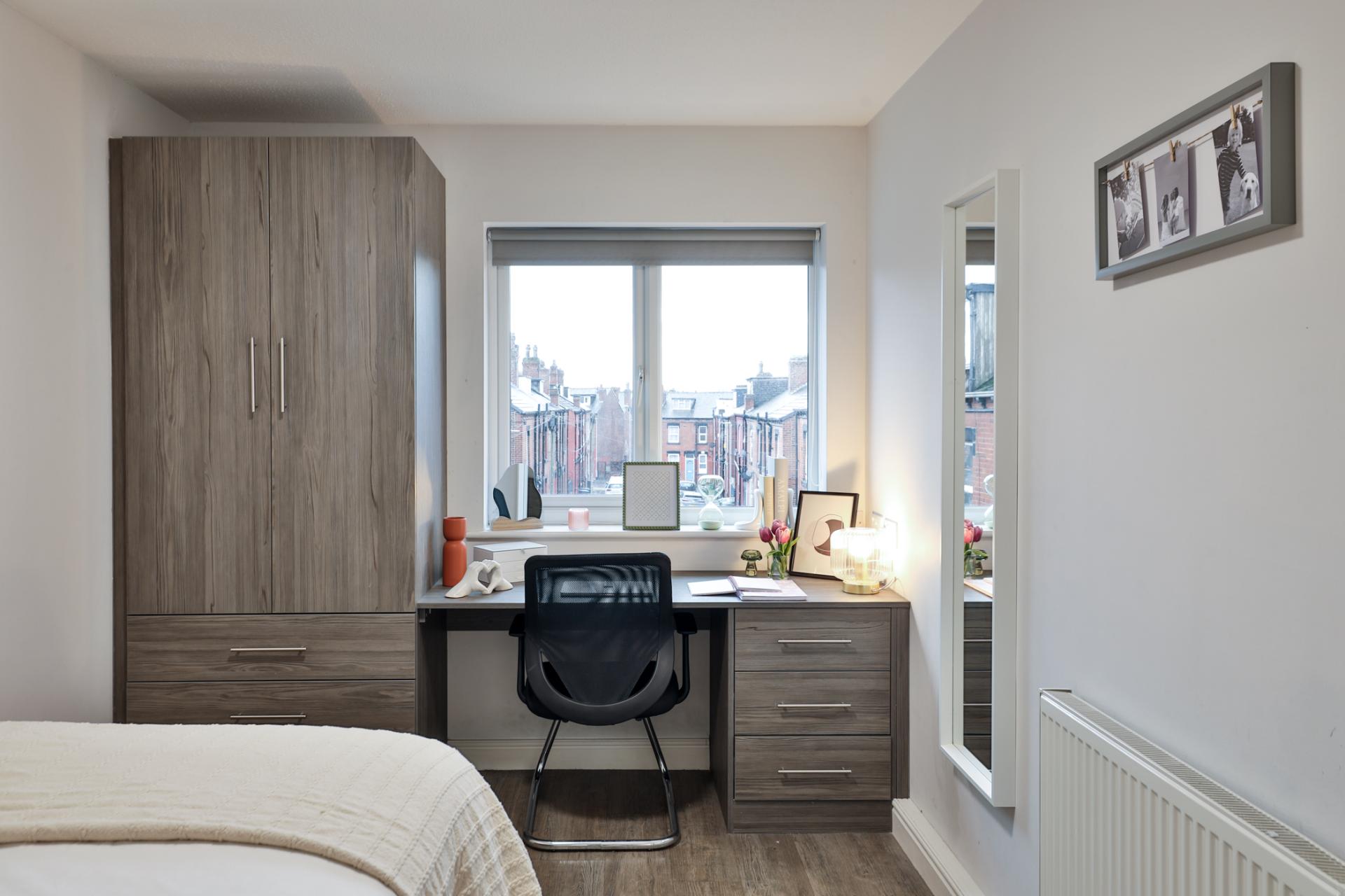 Five Bed Flat - Royal Park - Gallery - 29