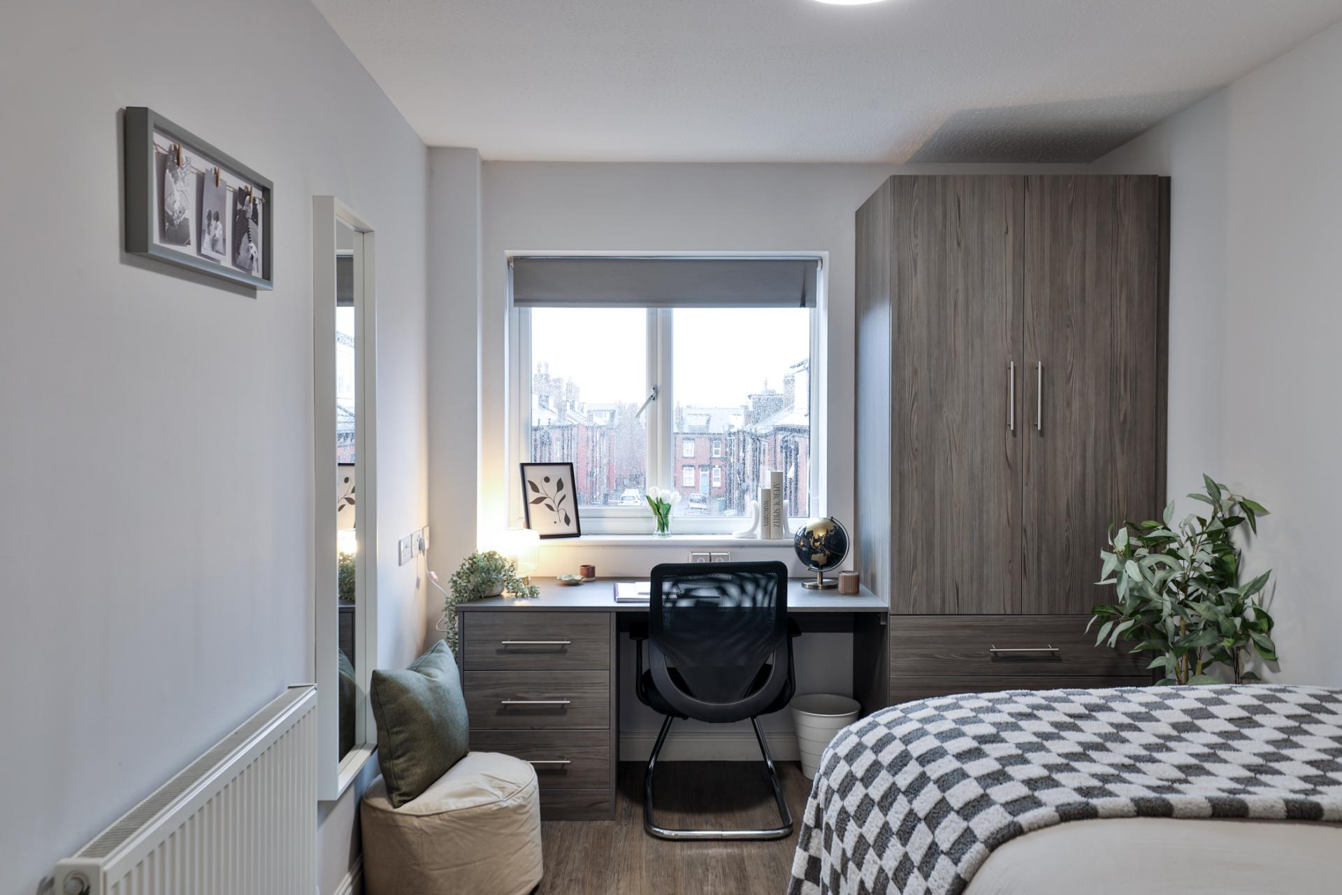 Five Bed Flat - Royal Park - Gallery - 6