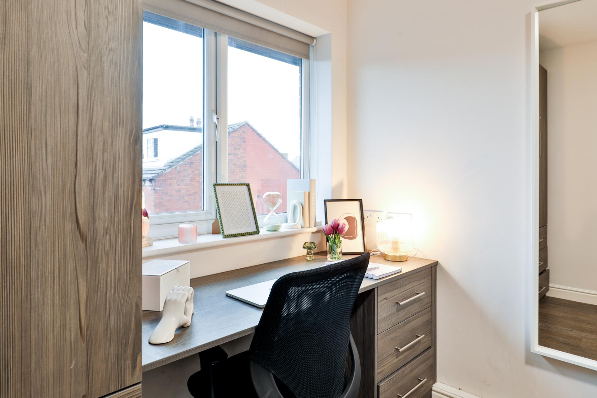 Five Bed Flat - Royal Park - Gallery - 11