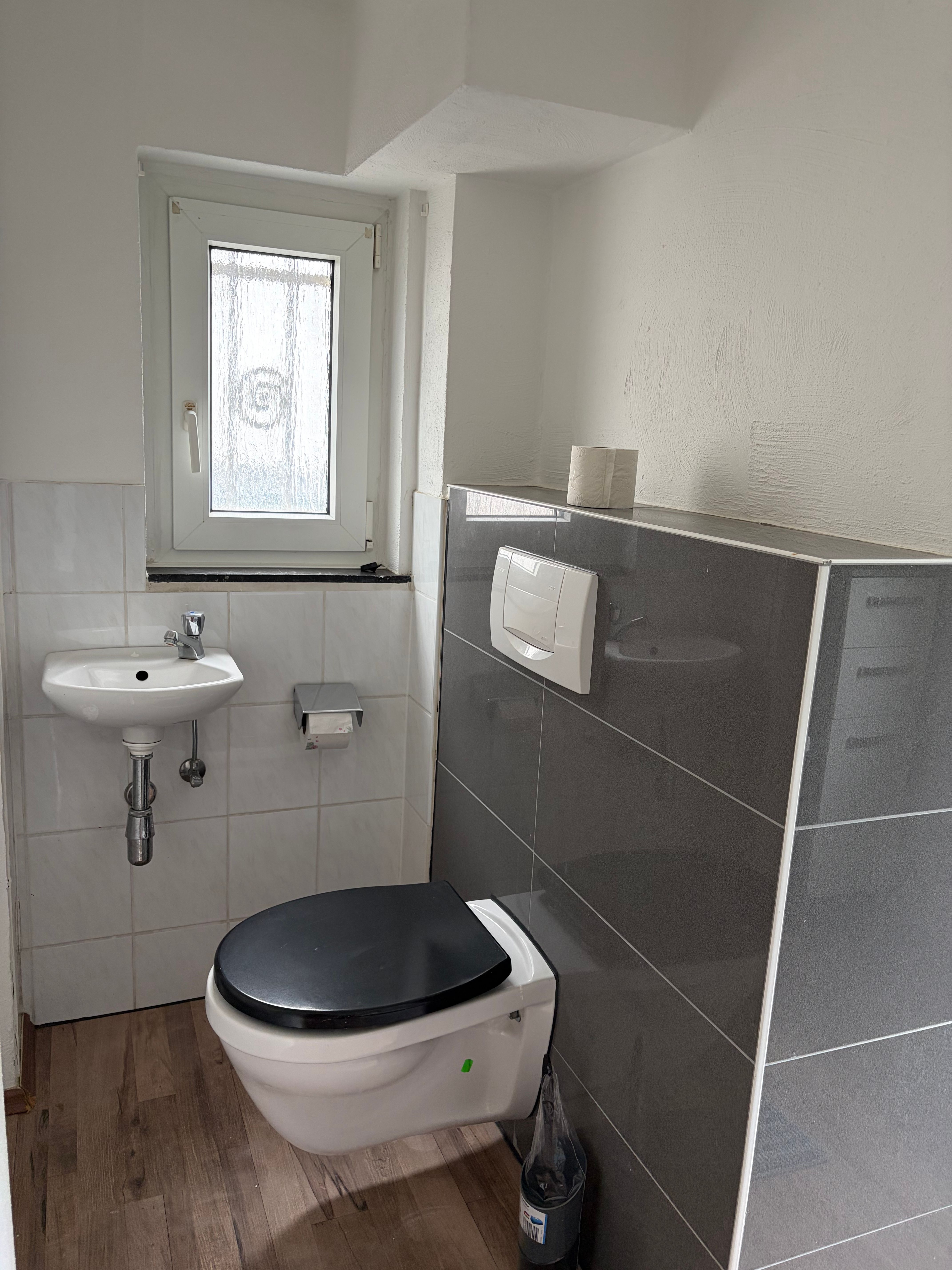 Wonderful & Fantastic Apartment Located In Brühl - 4