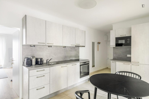 Welcoming 2-bedroom flat near the Dresdner Straße subway station - Gallery - 11