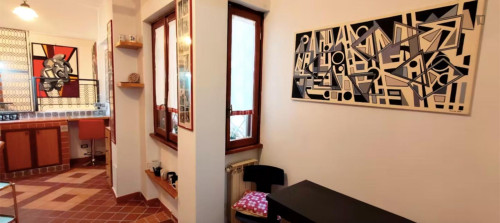 Cozy One-Bedroom Apartment in Rome - Gallery - 13