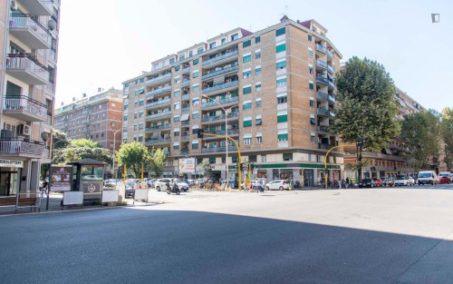 Inviting 1-bedroom flat near the Roma Tre University