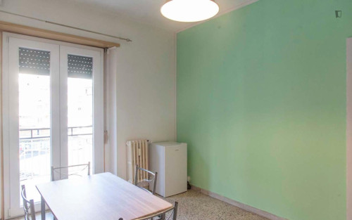 Inviting 1-bedroom flat near the Roma Tre University