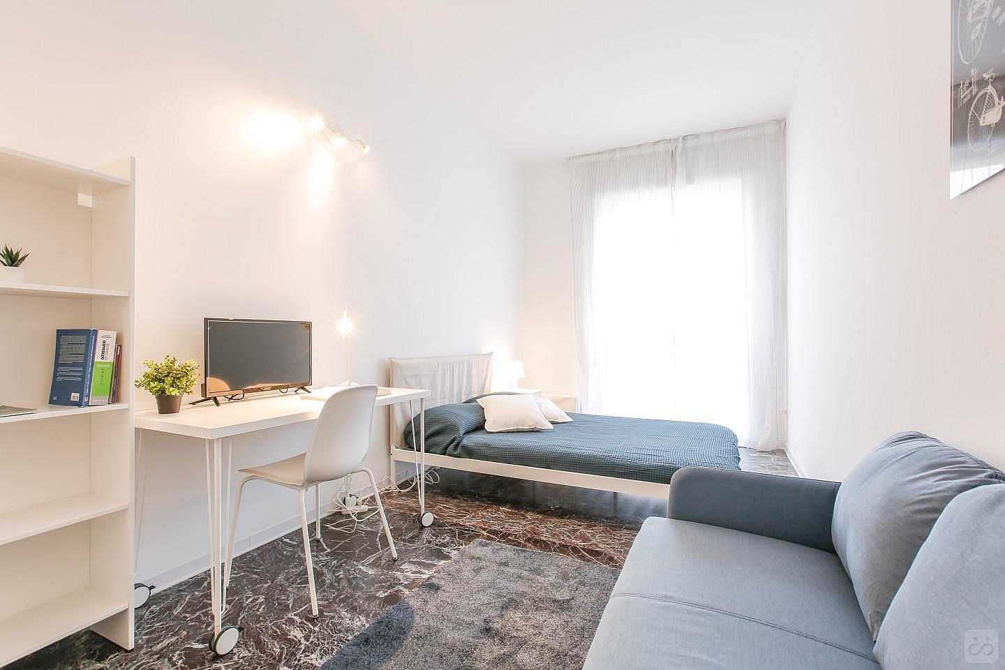 Royal Suite With Sofa - 1