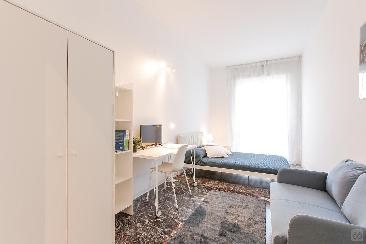 Royal Suite With Sofa - 3