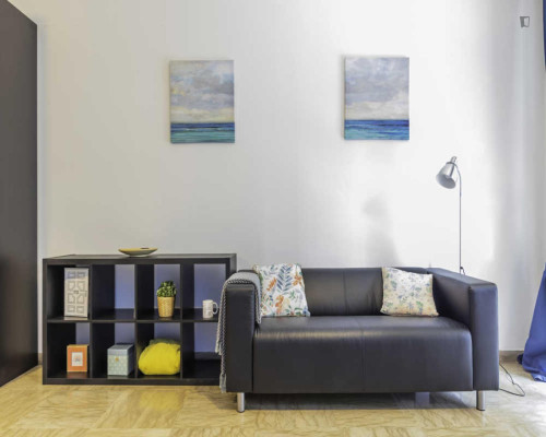 Big single bedroom with a balcony, in Padua - Gallery - 15