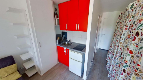 Apartment in Cours de la Somme, Bordeaux for 18 m² - Gallery - 4