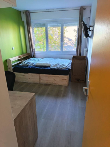 65m² Private room in a flatshare for 3 people