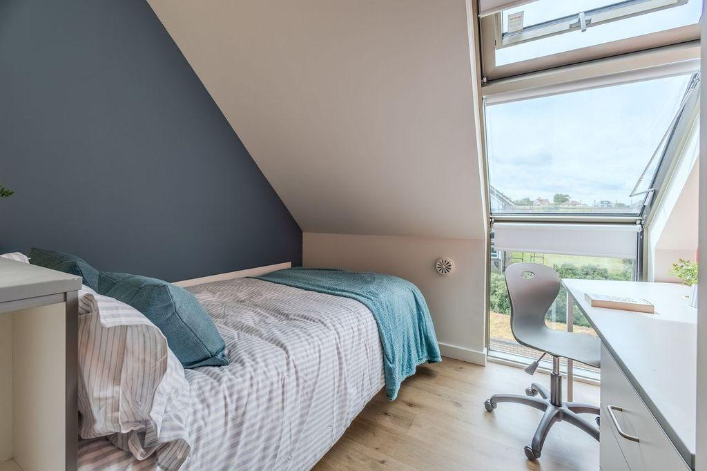 East Sands - Gallery - 16