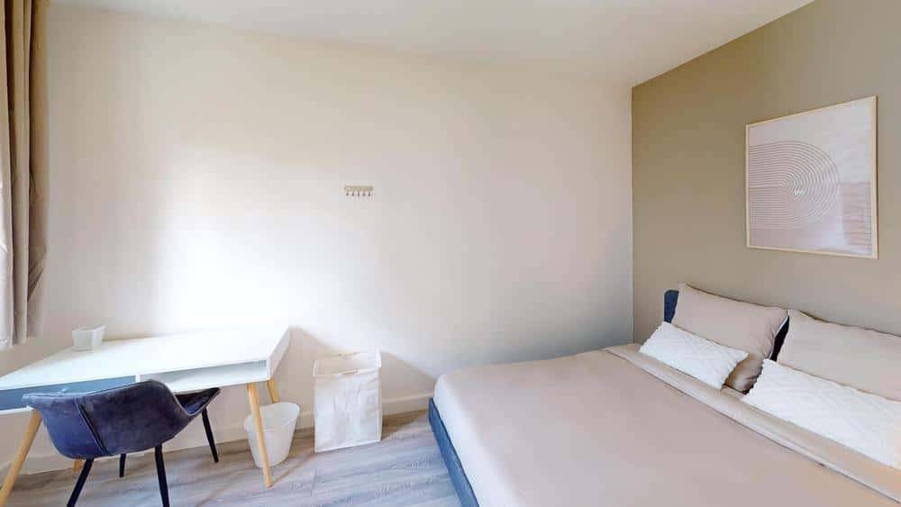 Private Room - 6