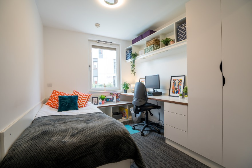 Standard Ensuite - 1