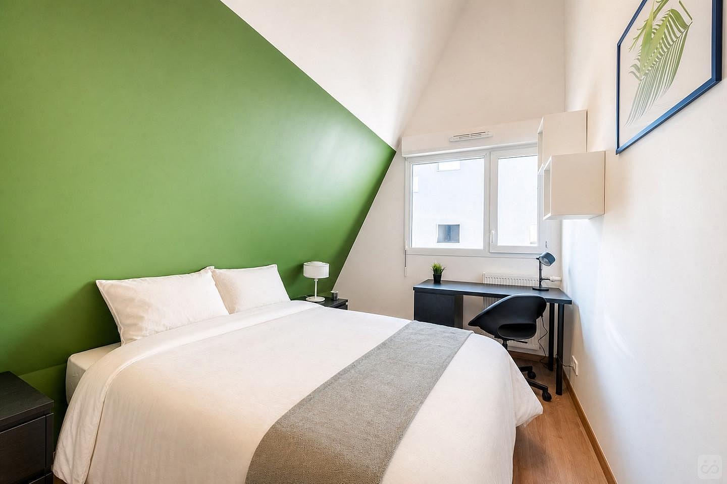 Move Into This 10 M² Room Within Bacalan - BO47 - 6