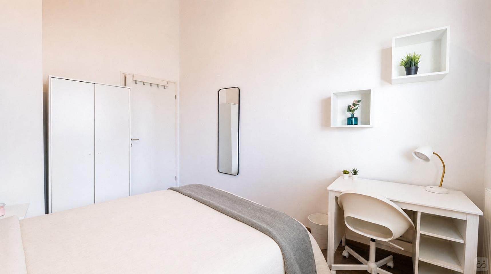 Move Into This 11 M² Room Within Bacalan - BO46 - 9