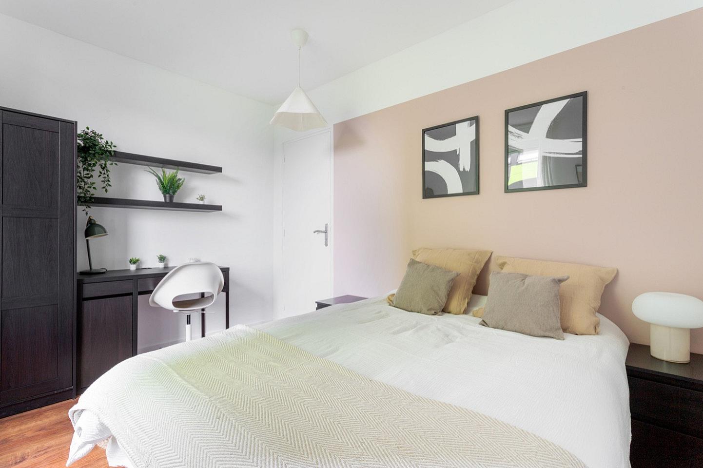 Settle Into This Modern 10 M² Room – LIL19 - 6