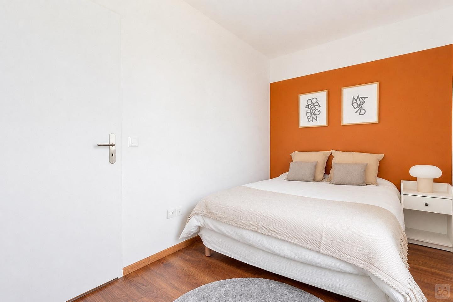 Settle Into This Charming 9 M² Room – LIL16 - 6