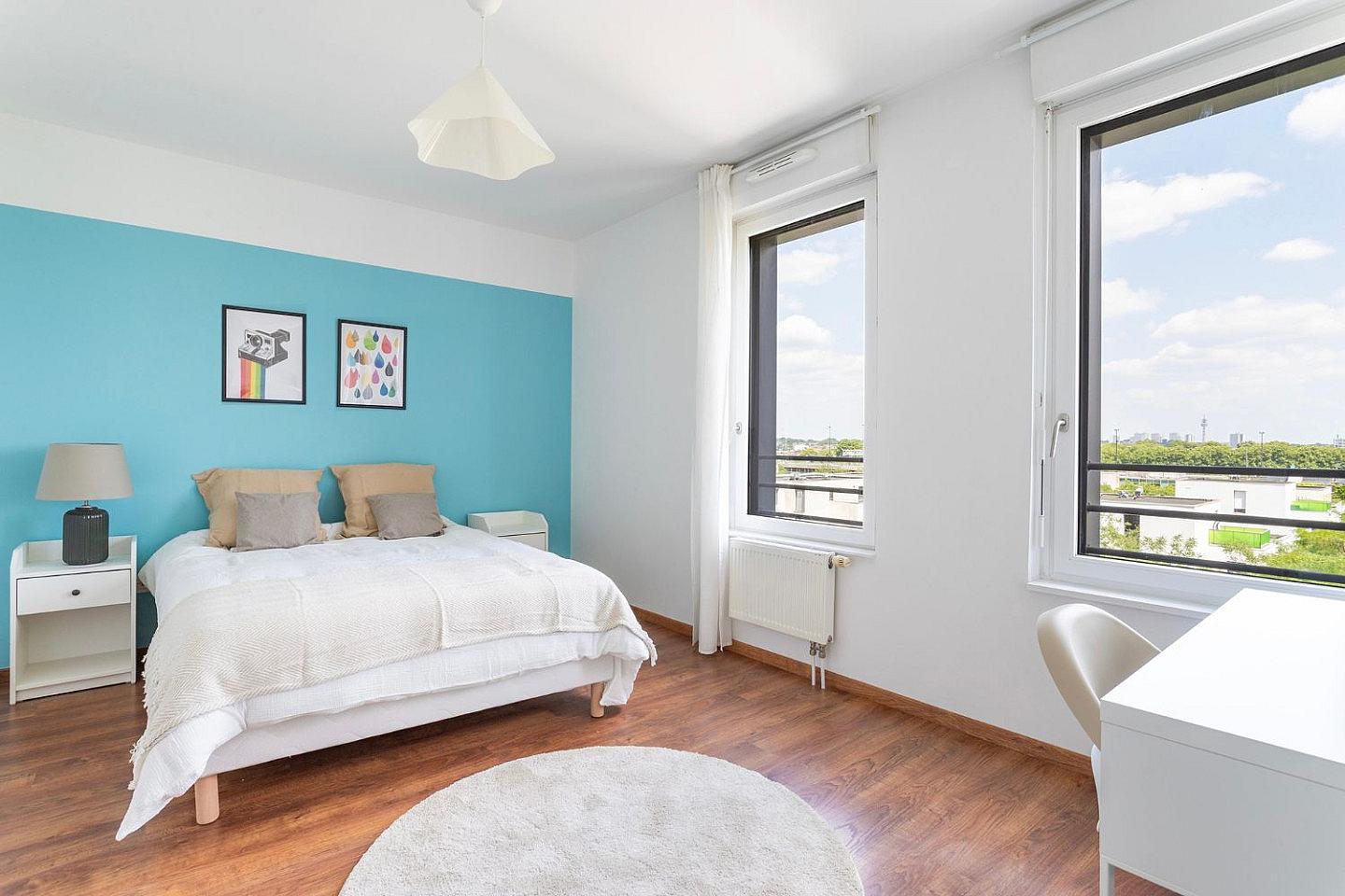 Settle Into This Spacious 15 M² Room – LIL15 - 1