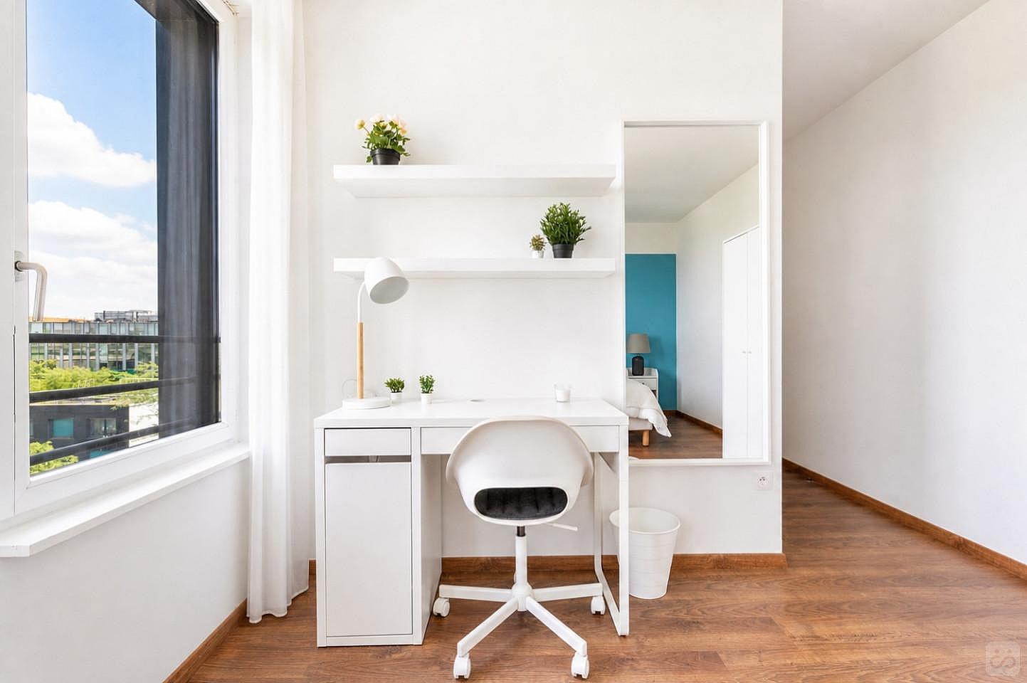 Settle Into This Spacious 15 M² Room – LIL15 - 9